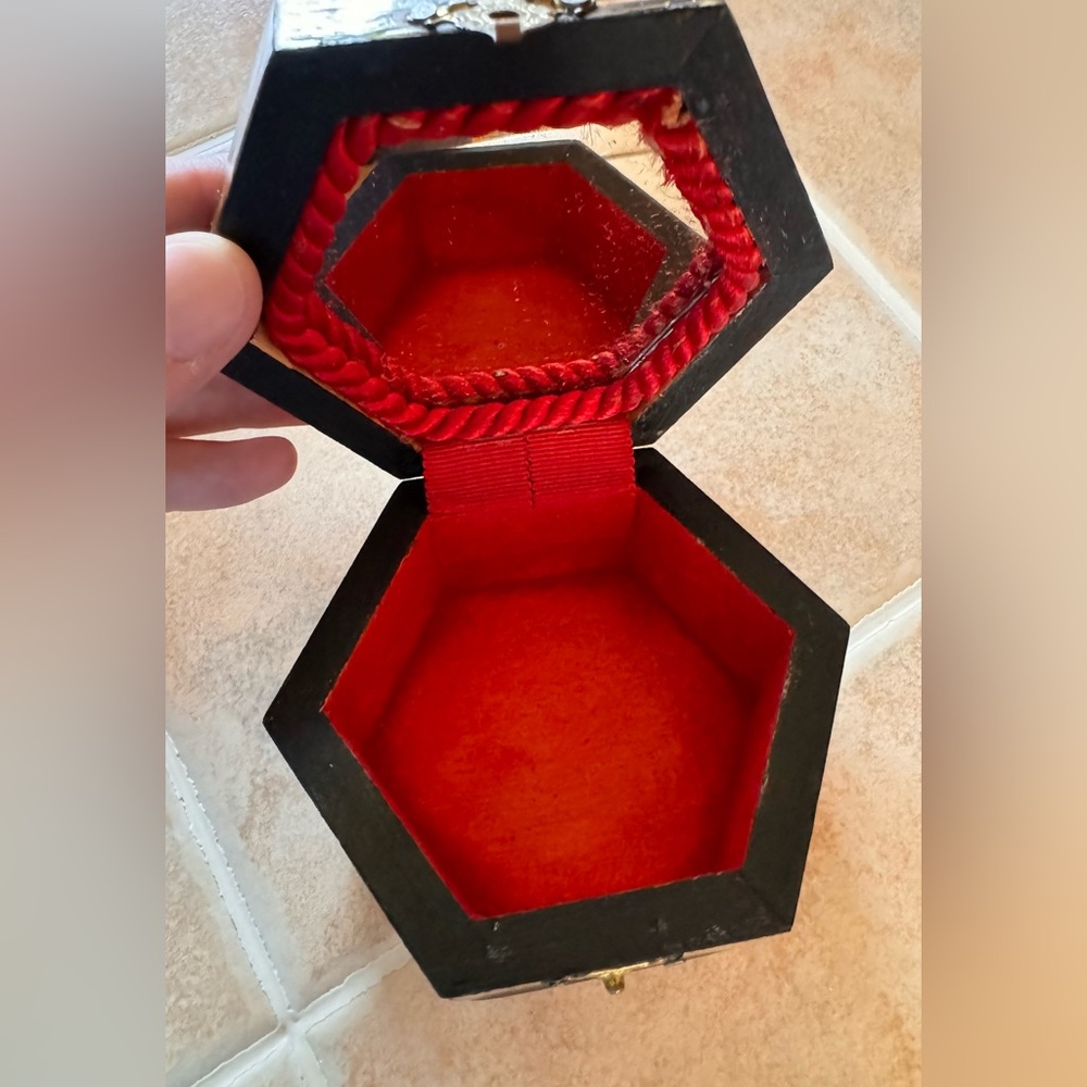 Inlay Marquetry Vintage Hexagonal Trinket Box✨ - Picture 9 of 12
